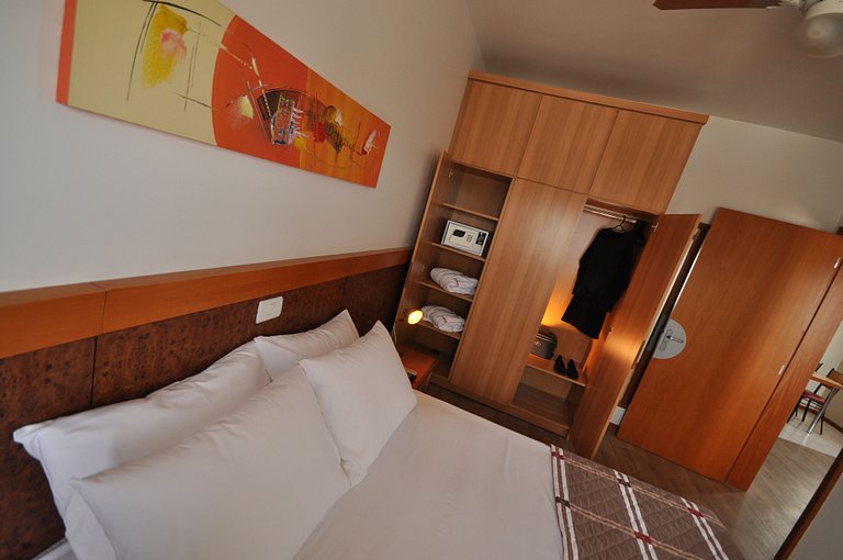 Apartamentos de um quarto com cama de casal